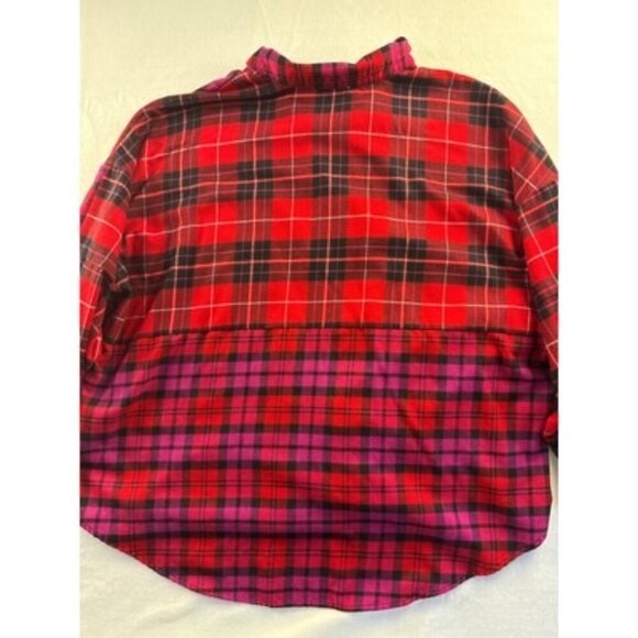 Plaid Button-Down Shirt By Studio Park Size 2X Red & Pink Checkered Pattern - Picture 4 of 4